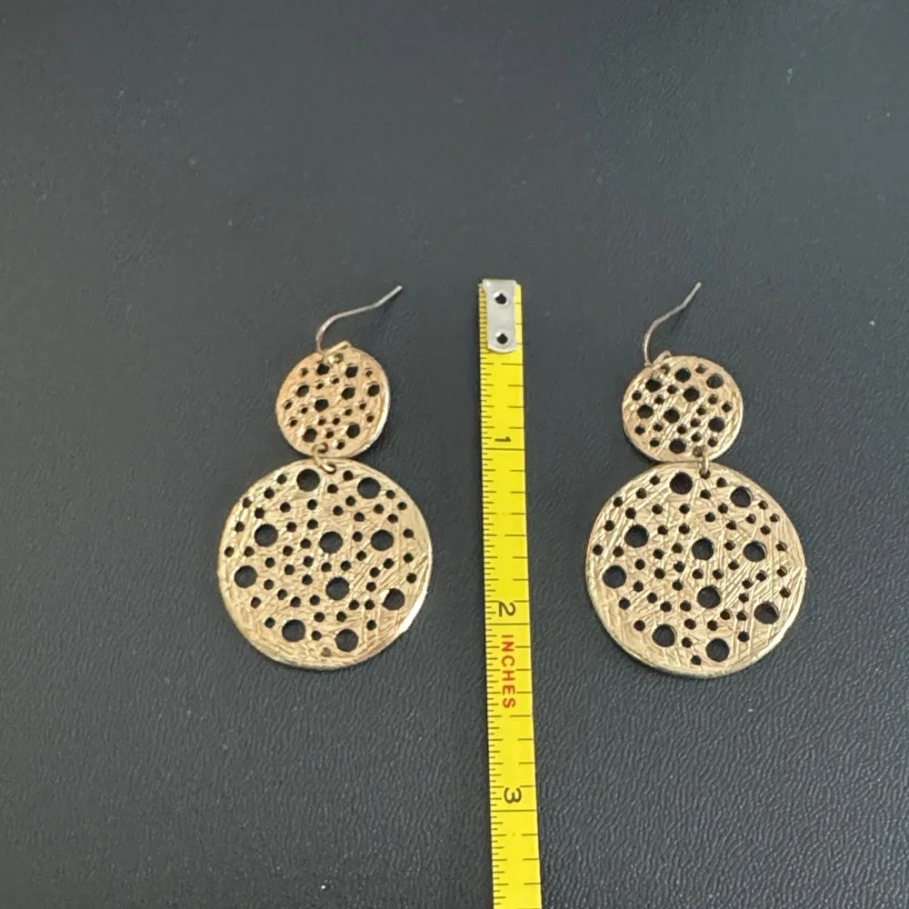 Gold Tone Openwork Disc Drop Earrings